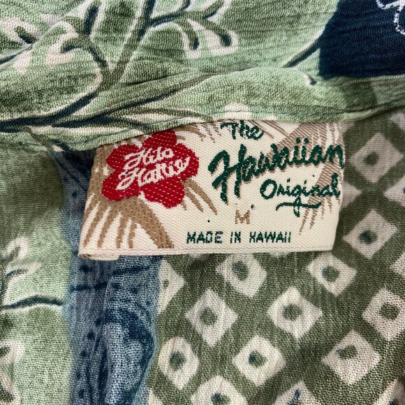 Hilo Hatties Womens Hawaiian Aloha Shirt Medium Tropical Teal Floral Hawaii Top - Picture 5 of 9